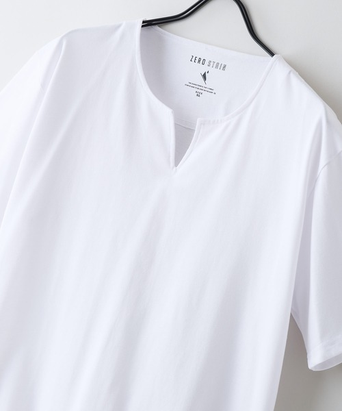LB/S (エルビーエス)の「【汗染みの目立ちにくいTシャツ ZEROSTAIN/ゼロステイン】キーネックTシャツ 防汚 UVカット 綿タッチ・厚手(Tシャツ/カットソー・メンズ・ホワイト/ネイビー/ブラック/オフホワイト・MEDIUM/X-LARGE/LARGE)」の15枚目の写真