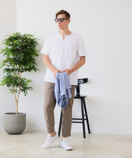 LB/S (エルビーエス)の「【汗染みの目立ちにくいTシャツ ZEROSTAIN/ゼロステイン】キーネックTシャツ 防汚 UVカット 綿タッチ・厚手(Tシャツ/カットソー・メンズ・ホワイト/ネイビー/ブラック/オフホワイト・MEDIUM/X-LARGE/LARGE)」の20枚目の写真