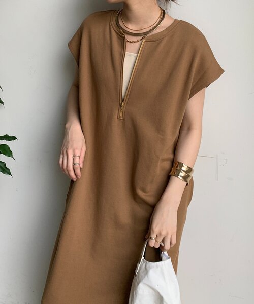 DouDou(ドゥドゥ)の「【SAKURA×こっち企画】前後2WAYジップワンピース(ワンピース・レディース・グレー/オフホワイト/パープル/ネイビー/ブラウン/ブラック/キャメル・FREE/PS/SHORT)」の9枚目の写真