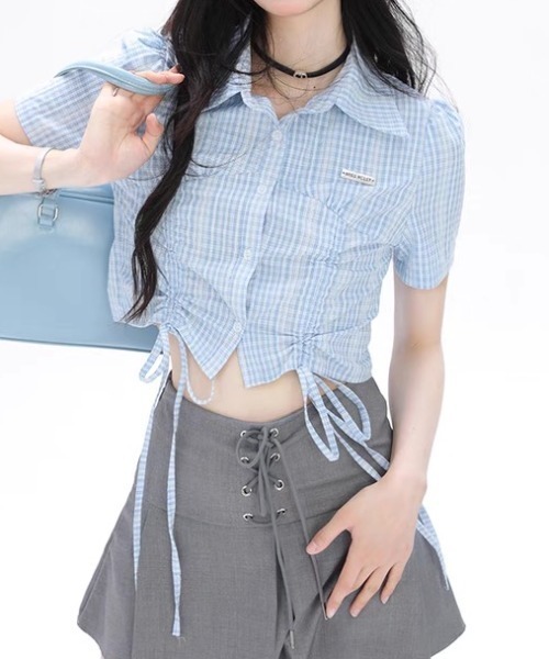 Sibra(シブラ)の「ドロストクロップドシャツ(シャツ/ブラウス・レディース・ホワイト×ブラック/ブルー/ホワイト/ネイビー・M)」の9枚目の写真