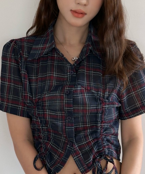 Sibra(シブラ)の「ドロストクロップドシャツ(シャツ/ブラウス・レディース・ホワイト×ブラック/ブルー/ホワイト/ネイビー・M)」の18枚目の写真