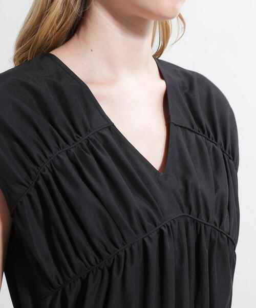 PINKY&DIANNE（ピンキーアンドダイアン）の「◆シャーリングフレアワンピース（ワンピース・レディース・レッド/ブラック・36/38）」の14枚目の写真