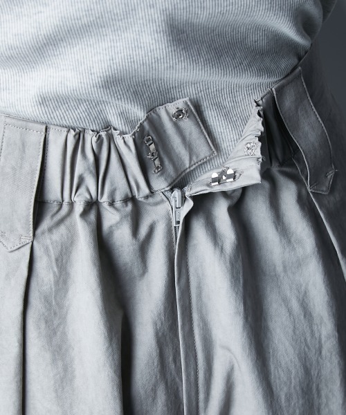 GEVS.（ジェイヴィス）の「タックマキシスカート＜大きいサイズ有＞GEVS.（スカート・レディース・グレイッシュベージュ/グレー・M/L/LL/3L/4L/5L）」の19枚目の写真