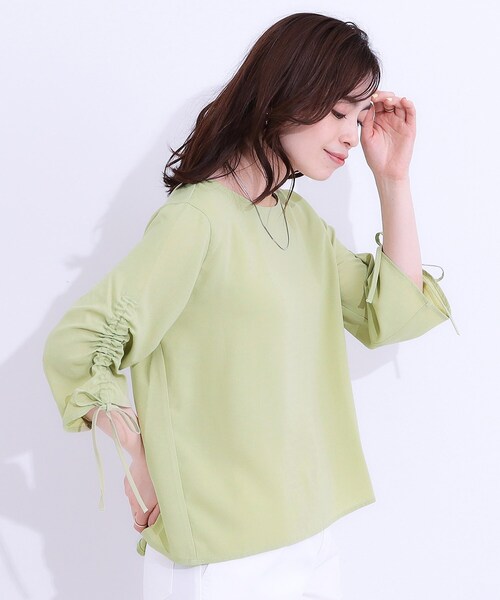 DRESKIP（ドレスキップ）の「【高レビュー/セットアップ可】お袖シャーリング 麻調ブラウス（シャツ/ブラウス・レディース・ライトベージュ/グリーン系/ネイビー・01/02/03/04）」の15枚目の写真