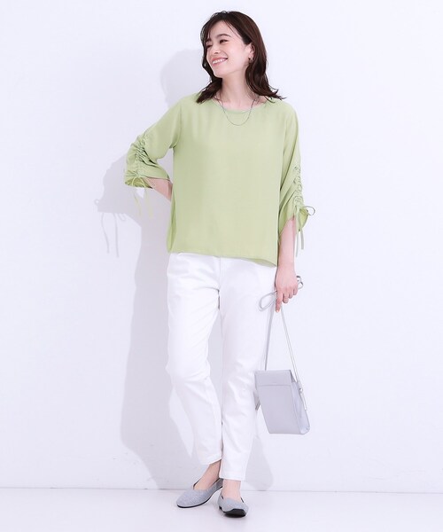 DRESKIP（ドレスキップ）の「【高レビュー/セットアップ可】お袖シャーリング 麻調ブラウス（シャツ/ブラウス・レディース・ライトベージュ/グリーン系/ネイビー・01/02/03/04）」の16枚目の写真