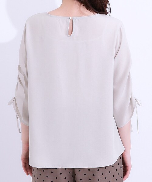 DRESKIP（ドレスキップ）の「【高レビュー/セットアップ可】お袖シャーリング 麻調ブラウス（シャツ/ブラウス・レディース・ライトベージュ/グリーン系/ネイビー・01/02/03/04）」の20枚目の写真