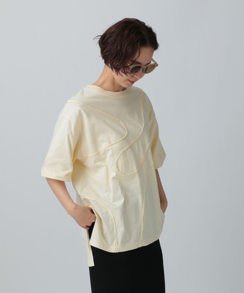 LEPSIM(レプシィム)の「カーブデザインTシャツ 327853(Tシャツ/カットソー・レディース・アイボリー/チャコールグレー/ライトグリーン・FREE)」の5枚目の写真