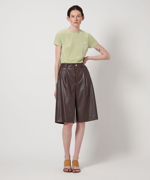 AEWEN MATOPH（イウエン マトフ）の「＜AEWEN MATOPH＞レザーライク ハーフパンツ（その他パンツ・レディース・ダークブラウン/ブラック・36/38）」の7枚目の写真