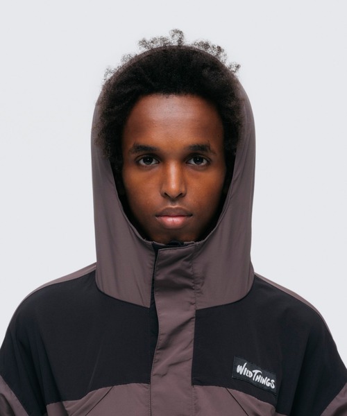 WILD THINGS（ワイルドシングス）の「シャモニー ジャケット3│CHAMONIX JACKET 3（マウンテンパーカー・メンズ・ダークグレー/ブラック/バーガンディー・S/XL/L/M）」の7枚目の写真