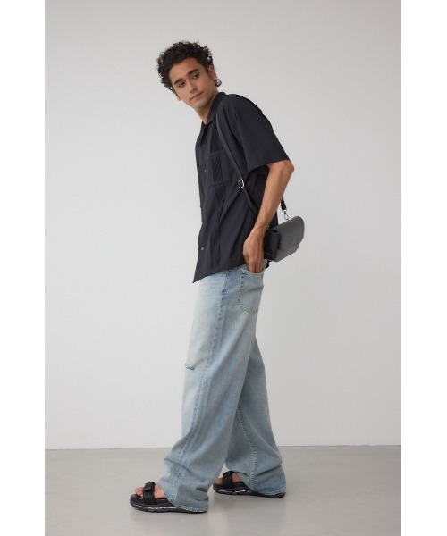 AZUL by moussy(アズールバイマウジー)の「スクエア2ウェイバッグ(ショルダーバッグ・メンズ・ブラック/ブルー/グリーン・FREE)」の5枚目の写真