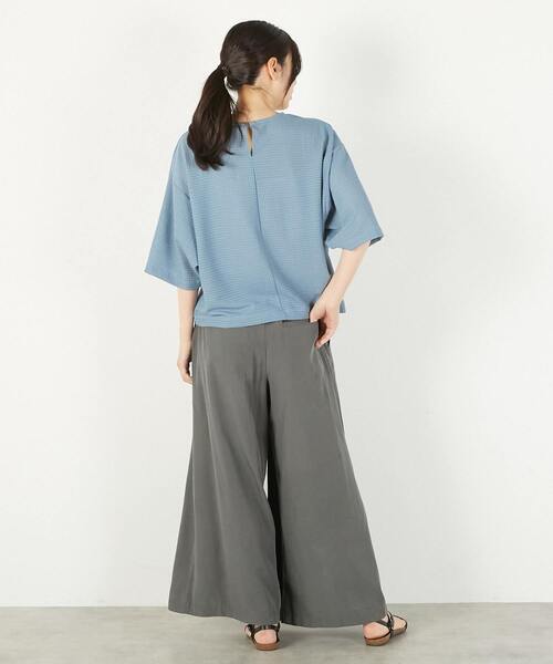 MELROSE claire(メルローズ クレール)の「【テンセルリネンセンタータックフレアパンツ】(その他パンツ・レディース・ネイビー/グレー/イエロー・2/3)」の18枚目の写真
