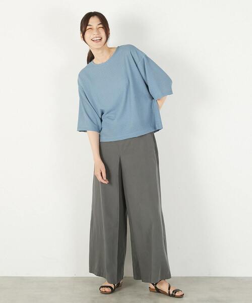 MELROSE claire(メルローズ クレール)の「【テンセルリネンセンタータックフレアパンツ】(その他パンツ・レディース・ネイビー/グレー/イエロー・2/3)」の20枚目の写真