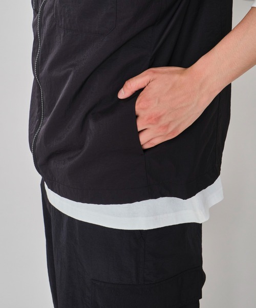 WEGO(ウィゴー)の「WEGO/フードナイロンベスト(ベスト・メンズ・ブラック・MEDIUM/LARGE)」の8枚目の写真