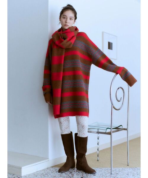 Ungrid（アングリッド）の「マルチボーダールーズニット（ニット/セーター・レディース・レッド/ブルー・FREE）」の2枚目の写真