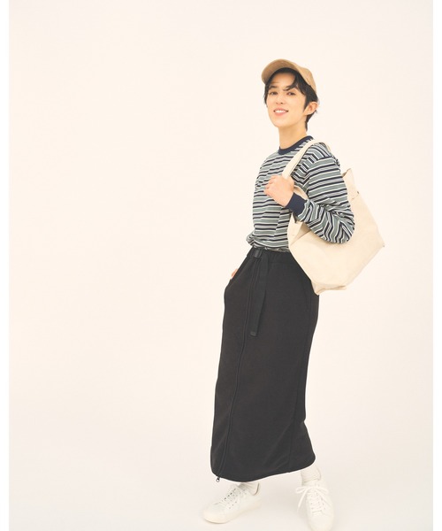 THOUSAND MILE(サウザンドマイル)の「【THOUSAND MILE】KNIT FLEECE FRONT ZIP SKIRT/ニットフリースフロントジップスカート(スカート・レディース・チャコールグレー/ブラック/ライトベージュ/ボルドー/オフホワイト・FREE)」の7枚目の写真