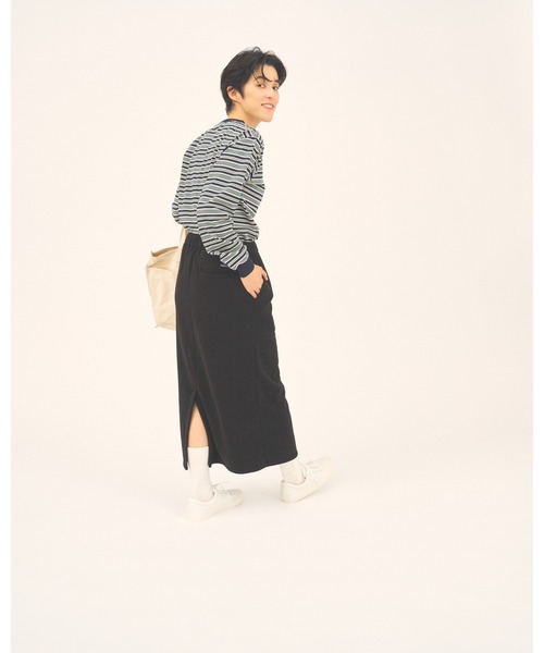 THOUSAND MILE(サウザンドマイル)の「【THOUSAND MILE】KNIT FLEECE FRONT ZIP SKIRT/ニットフリースフロントジップスカート(スカート・レディース・チャコールグレー/ブラック/ライトベージュ/ボルドー/オフホワイト・FREE)」の10枚目の写真