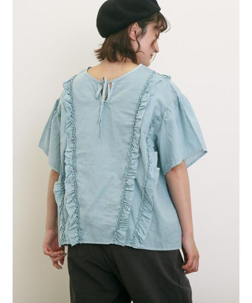 Samansa Mos2（サマンサ モスモス）の「フリル前後2WAYブラウス（シャツ/ブラウス・レディース・パープル/イエロー/サックスブルー/チャコールグレー/オフホワイト・F）」の4枚目の写真