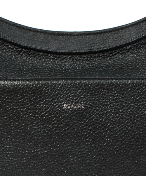 Beau're(ヴュレ)の「BEAURE One ショルダー Flat Bag(ショルダーバッグ・レディース・グレイッシュベージュ/ベージュ/ブラック・FREE)」の17枚目の写真