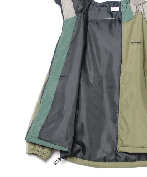 Champion(チャンピオン)の「【Champion/チャンピオン】メンズ パデッドジャケット(その他アウター・メンズ・ネイビー/ブラウン・MEDIUM/X-LARGE/SMALL/LARGE)」の4枚目の写真