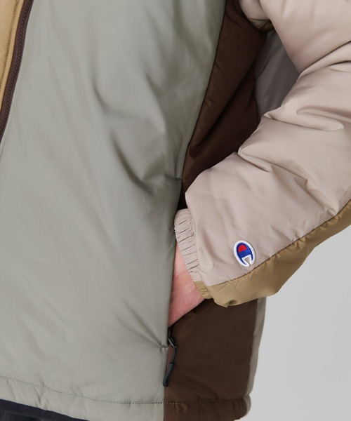 Champion(チャンピオン)の「【Champion/チャンピオン】メンズ パデッドジャケット(その他アウター・メンズ・ネイビー/ブラウン・MEDIUM/X-LARGE/SMALL/LARGE)」の9枚目の写真