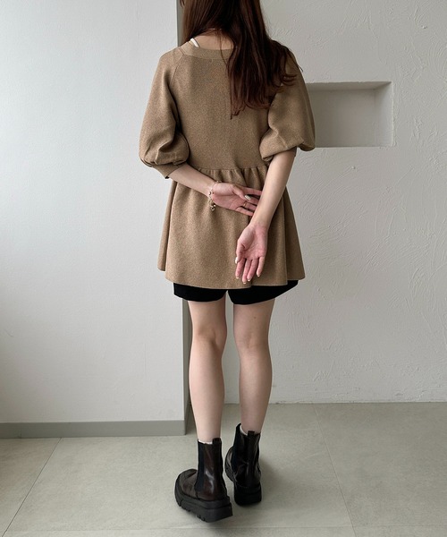 apres jour clair（アプレジュールクレア）の「【apres jour clair】ラメペプラムチュニックトップス（チュニック・レディース・モカ/クリーム/ブラウン系その他/ピンクベージュ・X-LARGE/フリー）」の12枚目の写真
