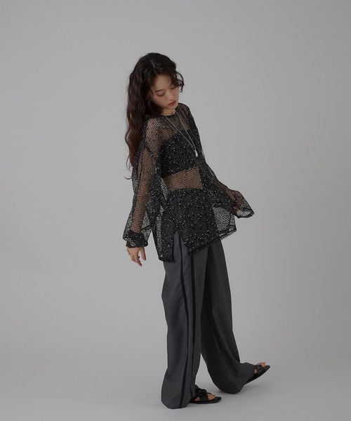 MUHET(ミュエータ)の「double line easy pants / ラインイージーパンツ(スラックス・レディース・チャコールグレー/ベージュ・MEDIUM/LARGE/SMALL)」の16枚目の写真