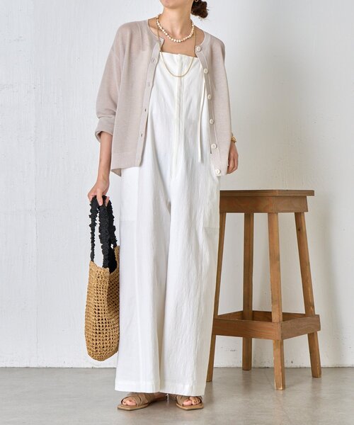 Jena espace merveilleux(ジェナ エスパスメルヴェイユ)の「クルーネック細ギマカーディガン(カーディガン/ボレロ・レディース・グレー/ブラウン/レッド・FREE)」の4枚目の写真