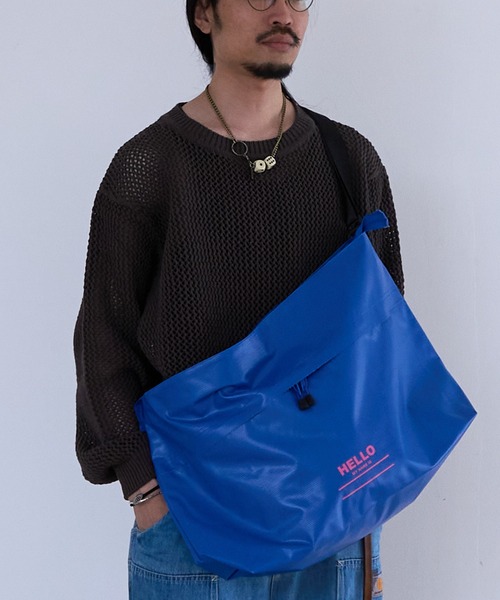 1/2 HALF(ニブンノイチハーフ)の「1/2HALF TARPOLIN MESSENGER Lsize(メッセンジャーバッグ・メンズ・イエロー/オレンジ/レッド/ホワイト/ブルー/ブラック/エメラルド/オリーブ・FREE)」の6枚目の写真