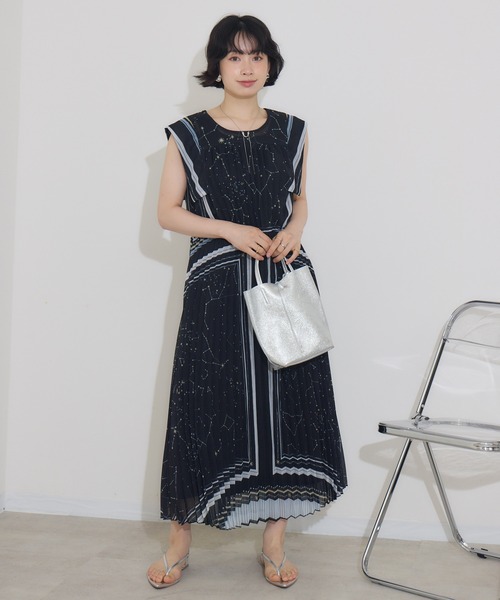 KATHARINE ROSS（キャサリンロス）の「【KATHARINE ROSS】キャサリンロススタープリントワンピース（ワンピース・レディース・ブラック/アイボリー・MEDIUM）」の21枚目の写真