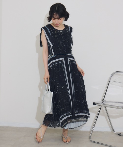 KATHARINE ROSS（キャサリンロス）の「【KATHARINE ROSS】キャサリンロススタープリントワンピース（ワンピース・レディース・ブラック/アイボリー・MEDIUM）」の19枚目の写真