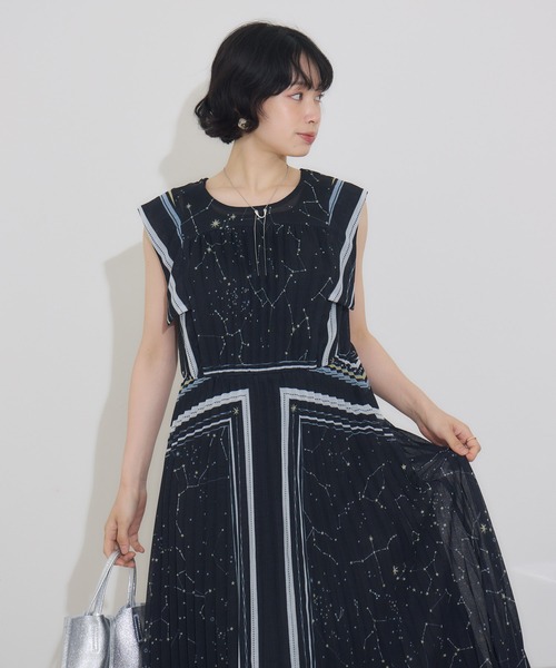 KATHARINE ROSS（キャサリンロス）の「【KATHARINE ROSS】キャサリンロススタープリントワンピース（ワンピース・レディース・ブラック/アイボリー・MEDIUM）」の14枚目の写真