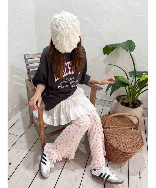 WC(ダブル シー)の「《2025新作》リトルフラワーフリルフレアパンツ(その他パンツ・レディース・ピンク/グレー/アイボリー・FREE)」の10枚目の写真