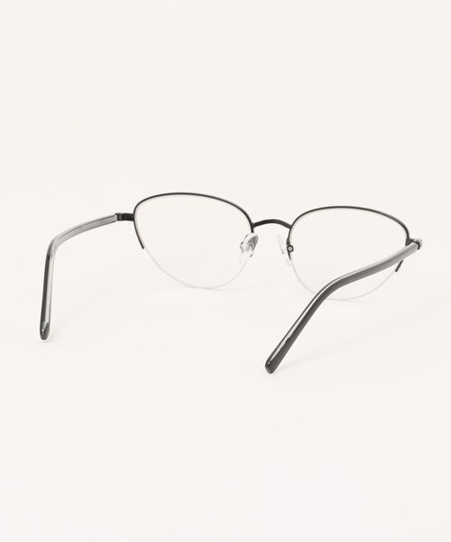 Chikashitsu +(チカシツプラス)の「【Chikashitsu +】fox frame eyeglasses / 【チカシツプラス】フォックスフレームアイグラス(メガネ・メンズ・ブラック/シルバー系その他2・ONE SIZE)」の3枚目の写真