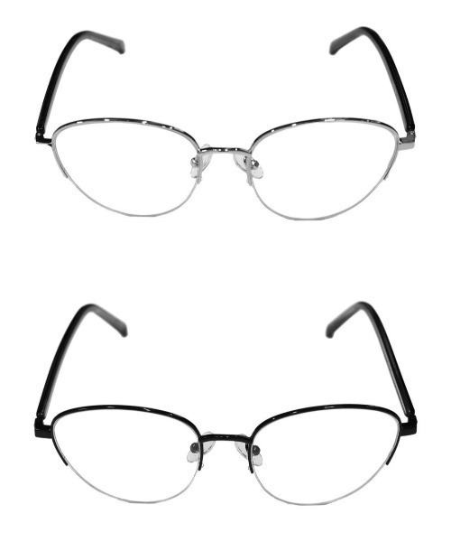Chikashitsu +(チカシツプラス)の「【Chikashitsu +】fox frame eyeglasses / 【チカシツプラス】フォックスフレームアイグラス(メガネ・メンズ・ブラック/シルバー系その他2・ONE SIZE)」の5枚目の写真