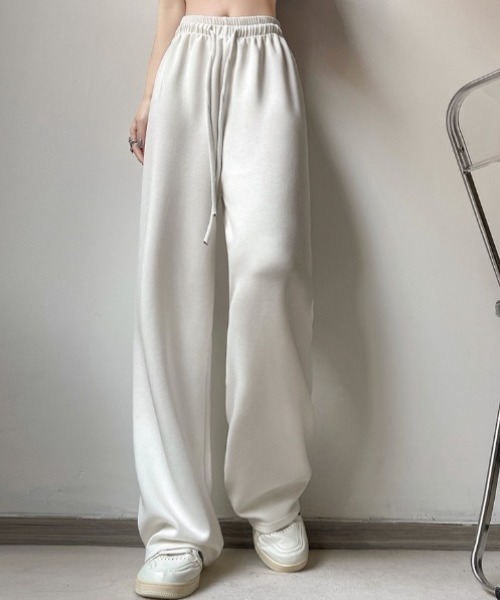 極美品　Bibiy　 スエット　パンツ　ホワイト　フリーサイズ 極美品 Bibiy スエット パンツ ホワイト フリーサイズ シンプル
