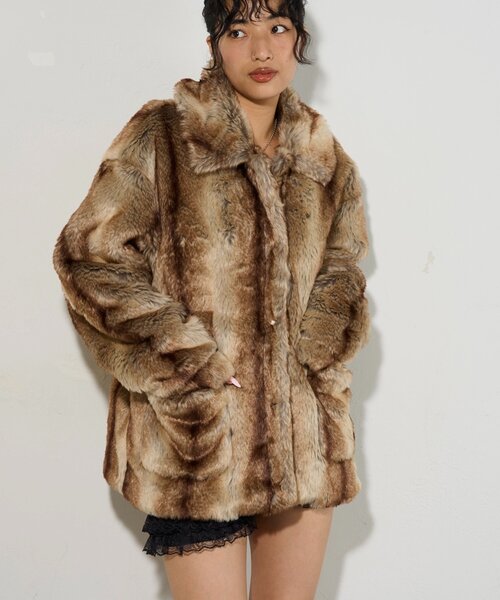 WHO'S WHO gallery（フーズフーギャラリー）の「【2サイズ展開】FAUX JACKET/ファージャケット（その他アウター・レディース・ブラウン/オフホワイト/ダークブラウン・LARGE/MEDIUM）」の18枚目の写真