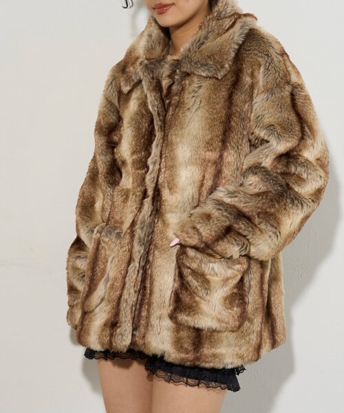 WHO'S WHO gallery（フーズフーギャラリー）の「【2サイズ展開】FAUX JACKET/ファージャケット（その他アウター・レディース・ブラウン/オフホワイト/ダークブラウン・LARGE/MEDIUM）」の22枚目の写真