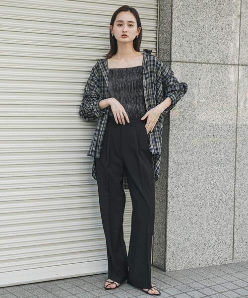 SENSE OF PLACE by URBAN RESEARCH(センスオブプレイスバイアーバンリサーチ)の「センタープレスストレートパンツ(その他パンツ・レディース・ブラック/グレー/ブラウン系その他・TALL/LARGE/SMALL/MEDIUM/X-SMALL)」の17枚目の写真