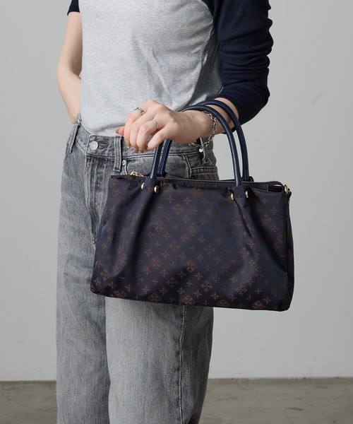 russet（ラシット）の「ナイロン三層2WAYミニトートバッグ（トートバッグ・レディース・ブラウン系その他/キナリ/ライトグレー/ブラック/ブラック×ブルー・FREE）」の5枚目の写真