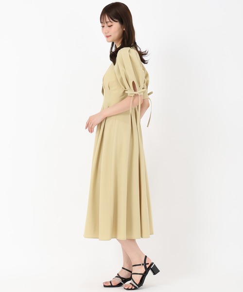 MISCH MASCH（ミッシュマッシュ）の「袖リボンパフスリーブシャツワンピース（ワンピース・レディース・チャコールグレー/イエロー/モカ・S/M）」の19枚目の写真