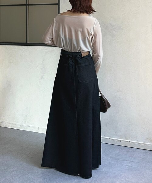 Thevon（ゼボン）の「サイドタックデニムスカート（スカート・レディース・ネイビー/ブラック・M）」の9枚目の写真