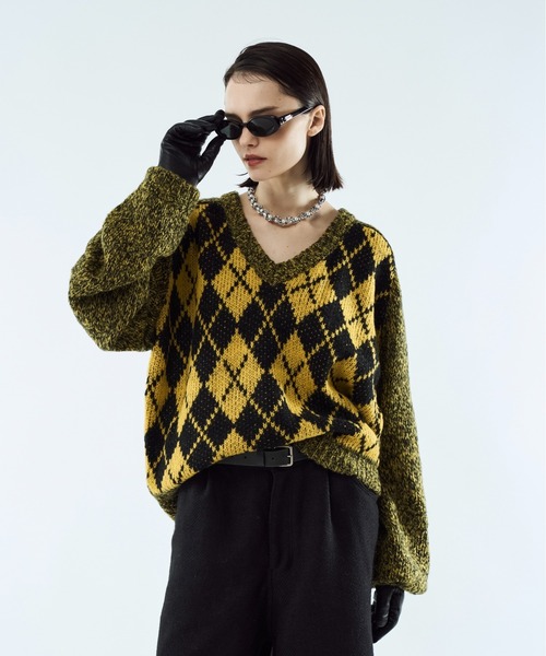 seyto（セイト）の「Argyle melange V-neck knit / アーガイルメランジVネックニット（ニット/セーター・メンズ・ブラック/イエロー・3/2）」の18枚目の写真