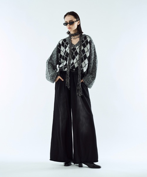 seyto（セイト）の「Argyle melange V-neck knit / アーガイルメランジVネックニット（ニット/セーター・メンズ・ブラック/イエロー・3/2）」の12枚目の写真