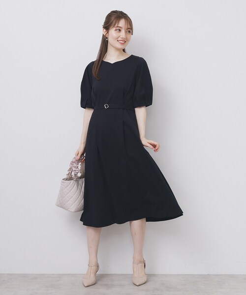 index（インデックス）の「ハートネックパフワンピース【洗濯機洗い可/UVケア/接触冷感】（ワンピース・レディース・ブラック/ブルー/ネイビー系5/チャコールグレー・42/40/38/36）」の8枚目の写真