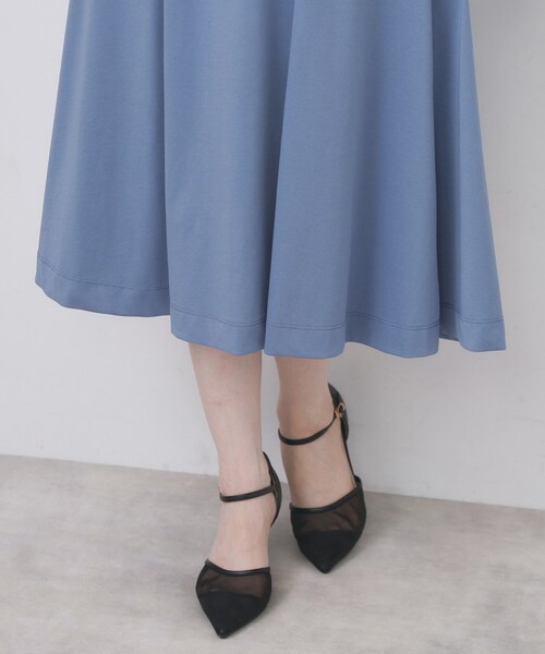 index（インデックス）の「ハートネックパフワンピース【洗濯機洗い可/UVケア/接触冷感】（ワンピース・レディース・ブラック/ブルー/ネイビー系5/チャコールグレー・42/40/38/36）」の19枚目の写真