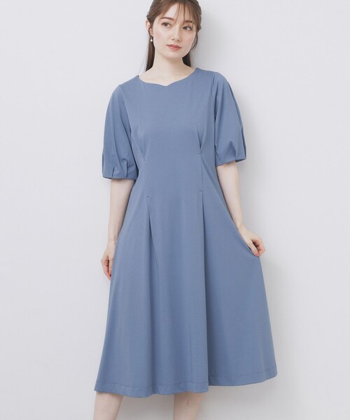 index（インデックス）の「ハートネックパフワンピース【洗濯機洗い可/UVケア/接触冷感】（ワンピース・レディース・ブラック/ブルー/ネイビー系5/チャコールグレー・42/40/38/36）」の20枚目の写真