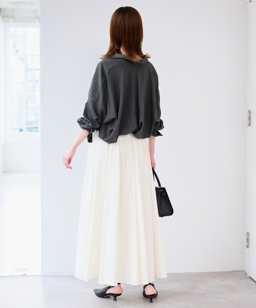 ランダムタックボリュームスカート　ブラック ランダムタックボリュームスカート（スカート）｜SLOBE IENA