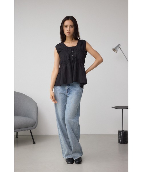 AZUL by moussy(アズールバイマウジー)の「素材アソートシャーリングベスト(ベスト・レディース・ブラック/マルチ/マジェンタ・FREE)」の6枚目の写真