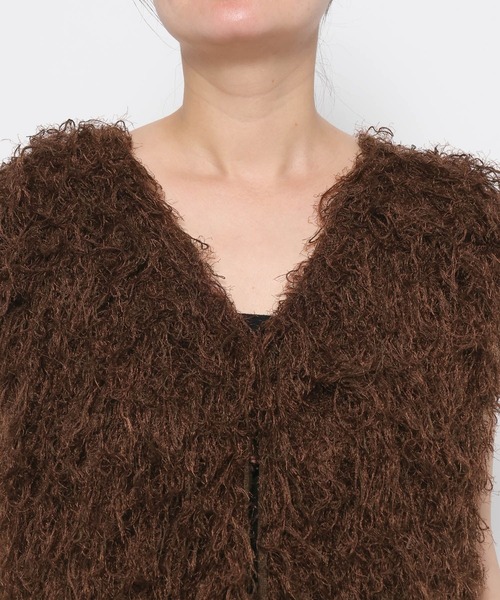 mysty woman（ミスティウーマン）の「シャギーベスト 577040（ベスト・レディース・オフホワイト/ブラウン・FREE）」の10枚目の写真