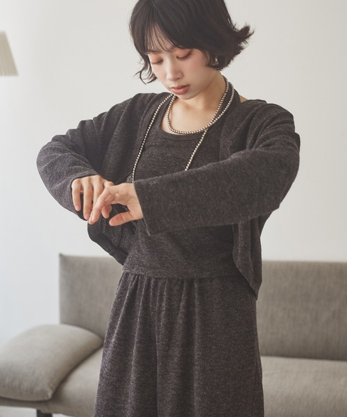 LAULEN(ローレン)の「halter neck relax 3set /ホルターネックリラックス3点セット(セットアップ・レディース・ベージュ/ブラック・FREE)」の5枚目の写真